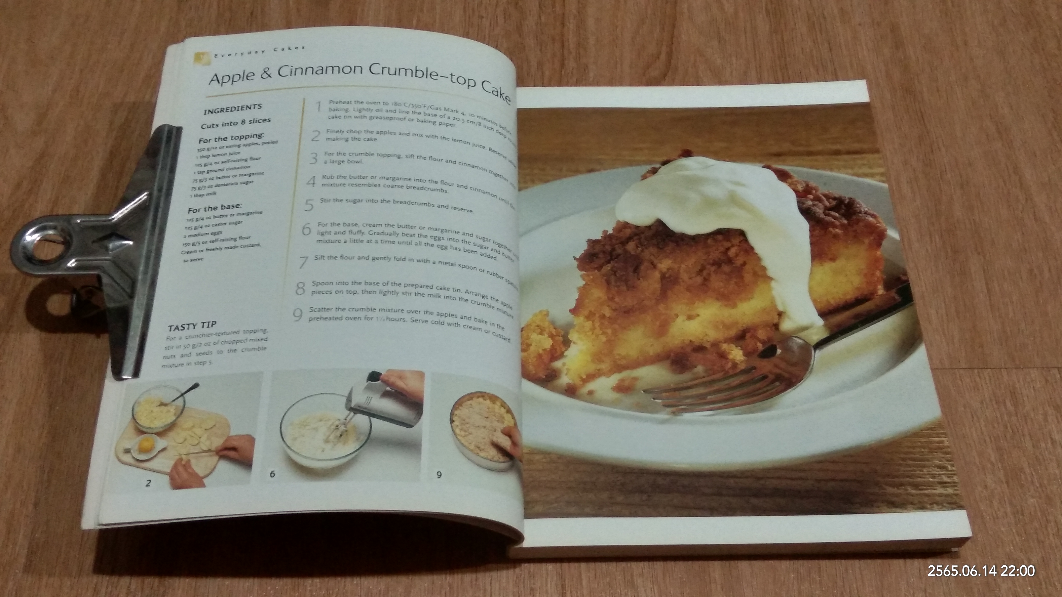 EVERYDAY COOKBOOK : cakes & desserts