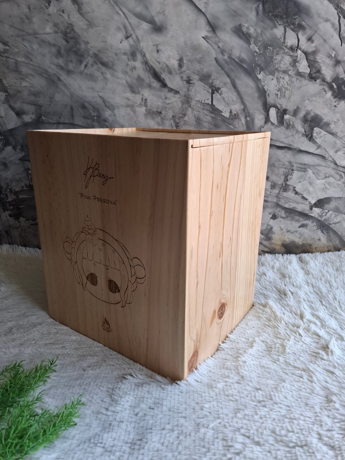 กล่องไม้ใส่โมเดล