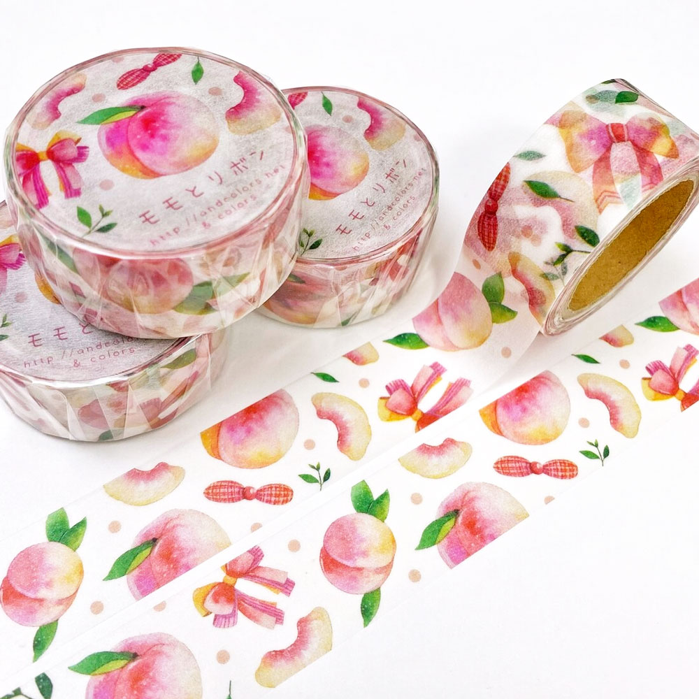 เทปตกแต่งจากญี่ปุ่น Masking Tape จาก & colors Japan ลาย Peach (Momo) & Ribbon สีชมพู ขนาด 2 ซม. x 10 ม.