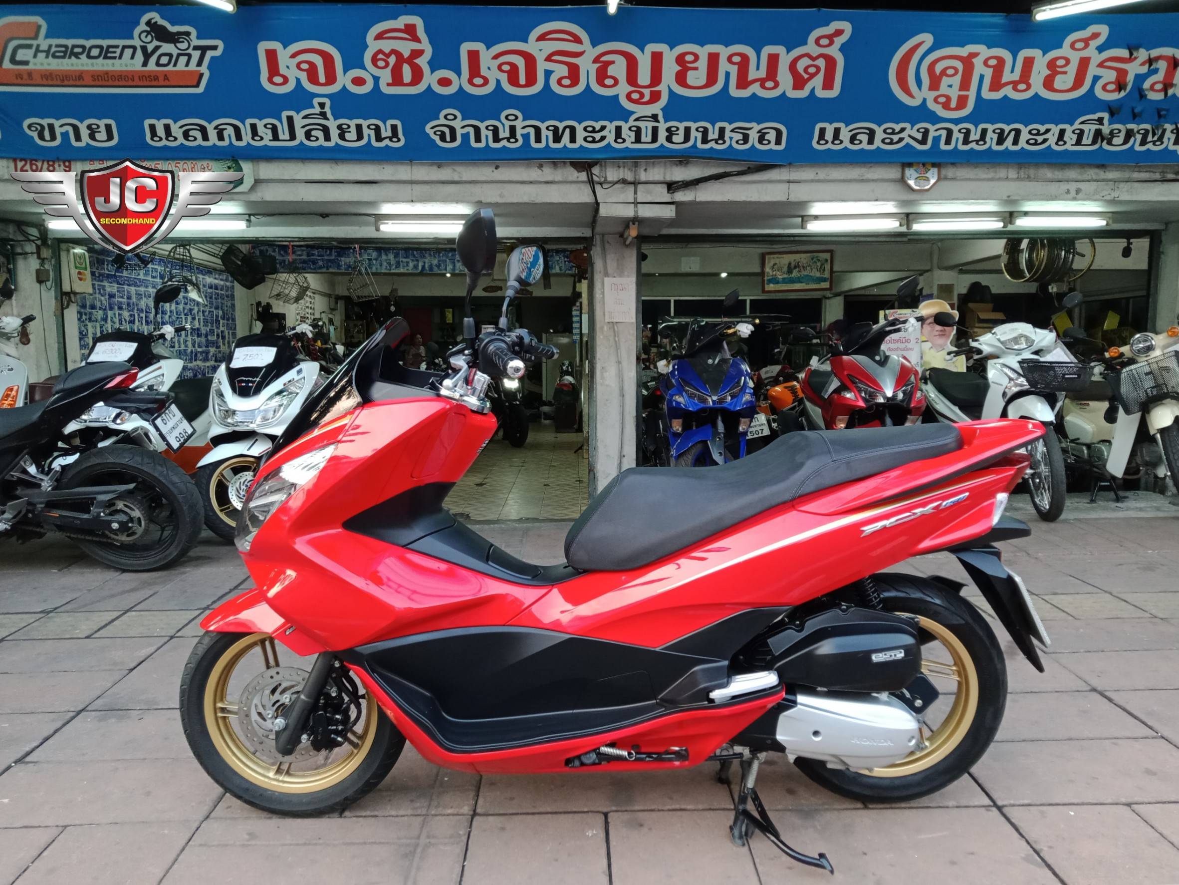 เข้าใหม่สวยเด็ดเจ็ดย่านน้ำ #HONDA #PCX150 LED จดทะเบียนปี 2017แท้