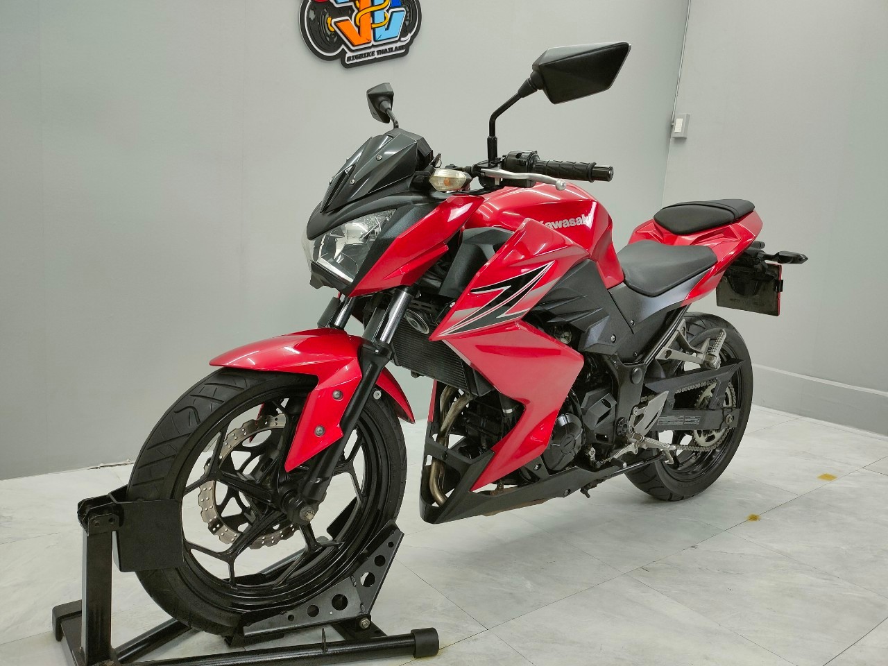 "รถบ้านมือเดียว" เครื่อง2สูบ แรงอย่างมีระดับ KAWASAKI Z250cc.จดทะเบียนกลางปี56