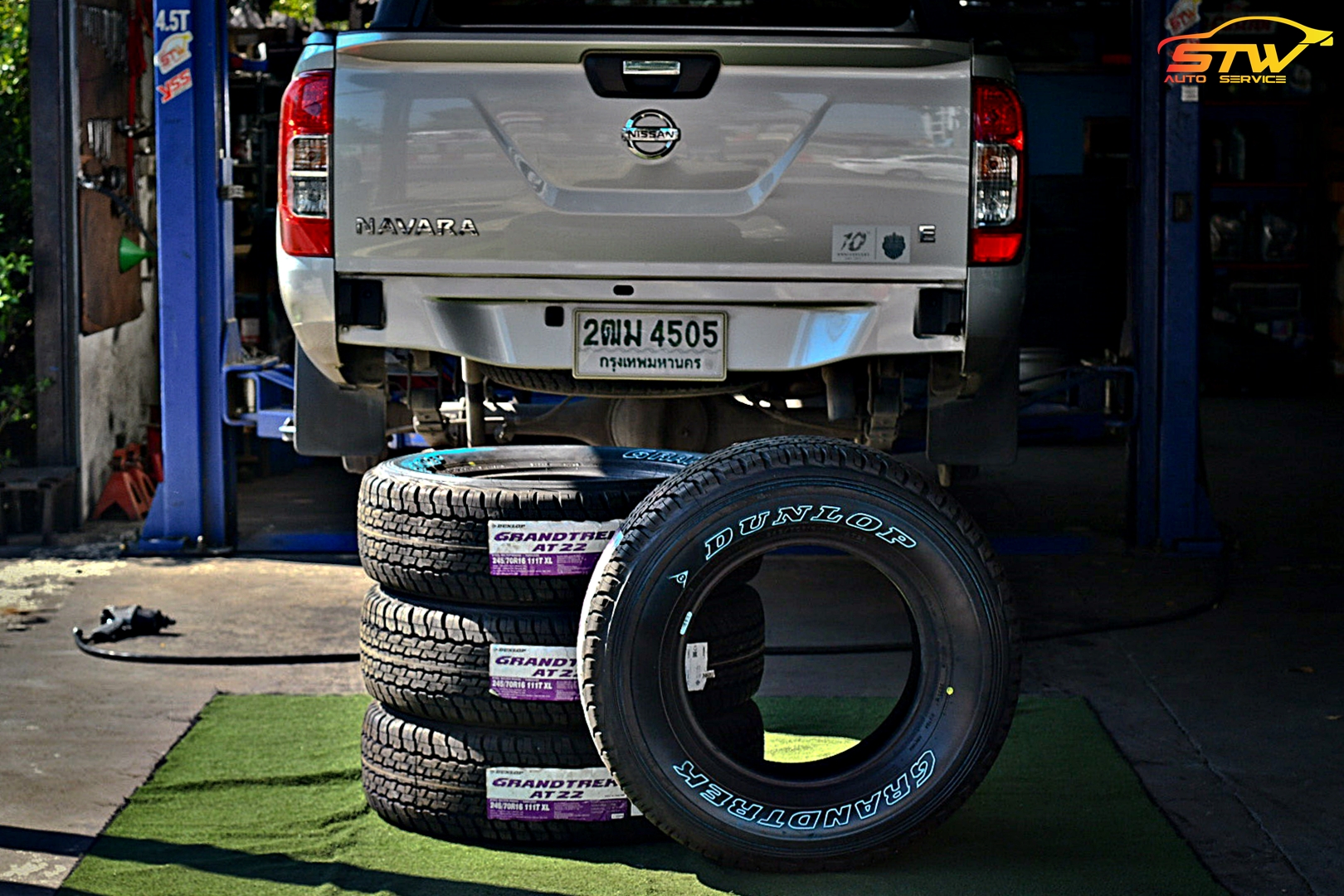ยาง DUNLOP GRANDTREK AT22 245/70R16 111T ติดตั้งใส่ NISSAN NAVARA
