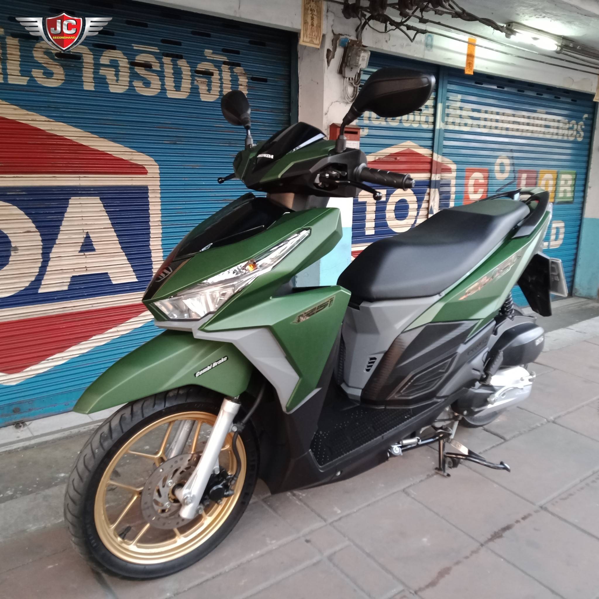 📢 รถบ้านมือเดียวเกรด🅰️'' HONDA CLICK125i รถปีปี 61 แท้ สภาพโคตรสวย แทบไม่มีตำหนิ ไมล์น้อย8พันโล