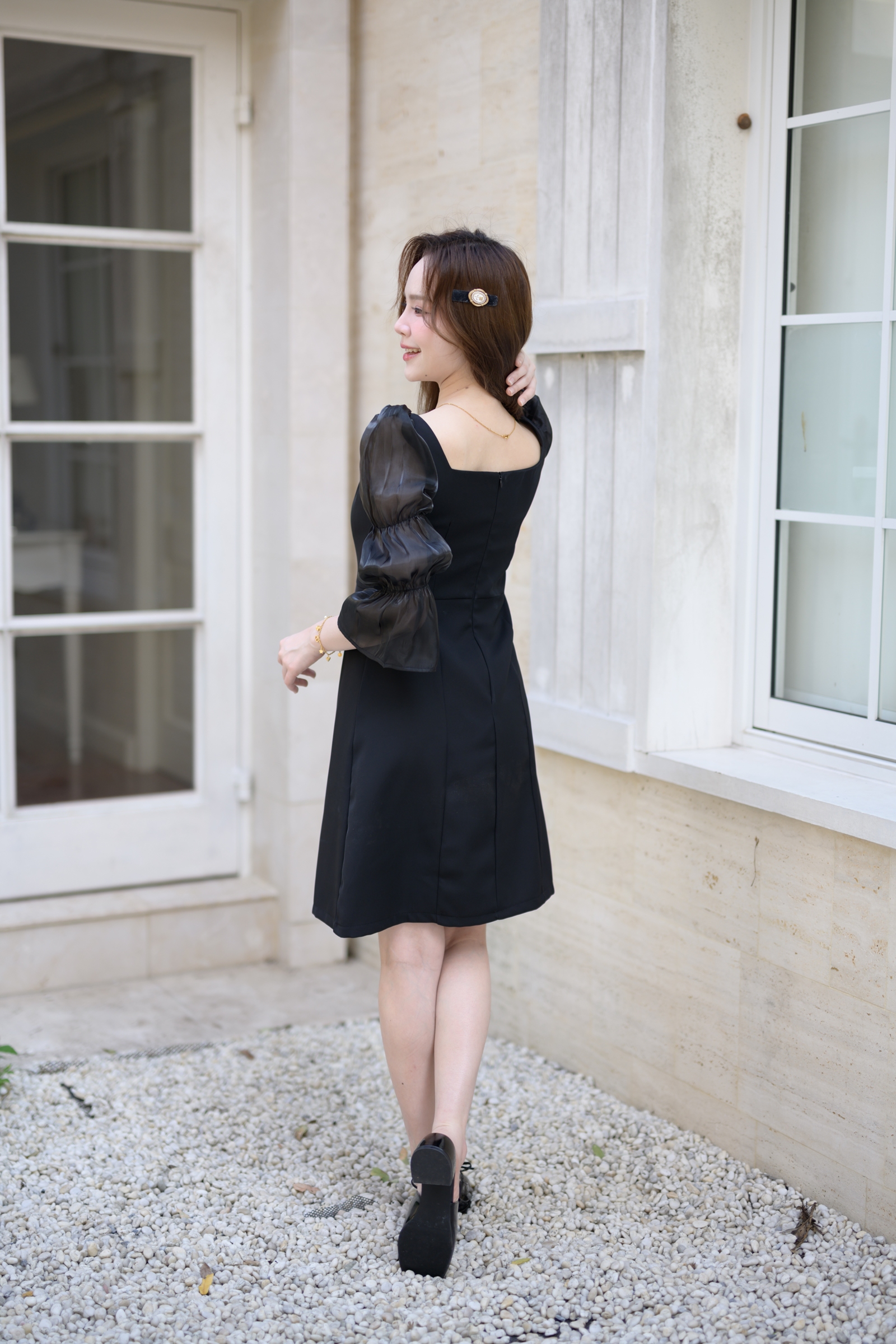 Evie Organza Puff Dress เดรสแขนพัฟ: สีดำ [Made by Pastel Time]