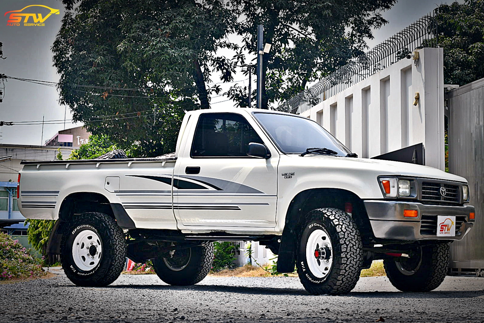 ยาง BF GOODRICH All-Terrain TA KO2 31x10.5R15 109S ติดตั้งใส่ TOYOTA Hilux Hero