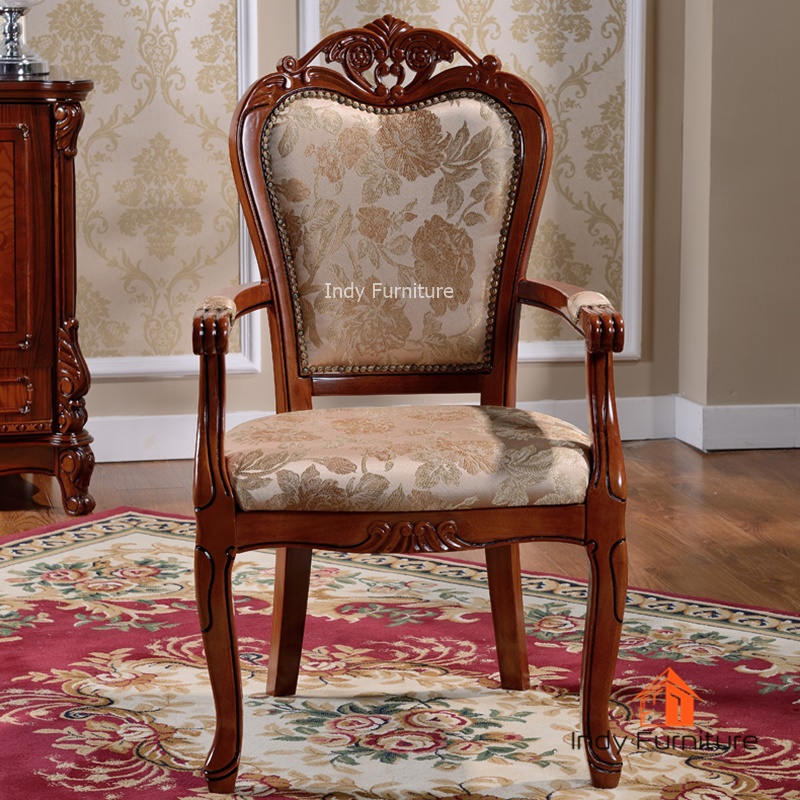 เก้าอี้หลุยส์ รุ่น Hi-Class ไม้โอ๊คแกะลาย มีท้าวแขน หุ้มผ้าลายดอก สีโอ๊ค