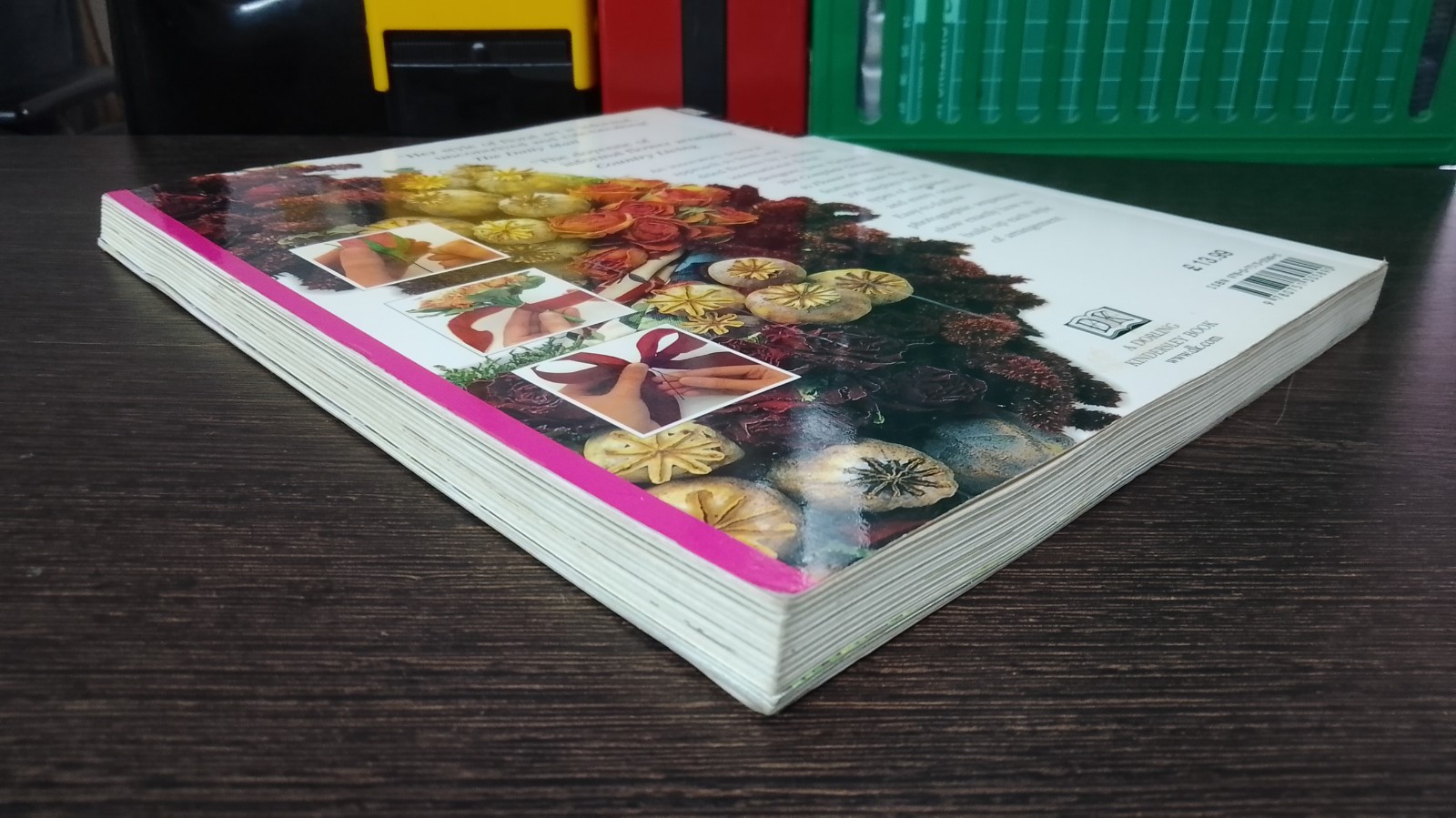 THE COMPLETE GUIDE TO FLOWER ARRANGING / JANE PACKER