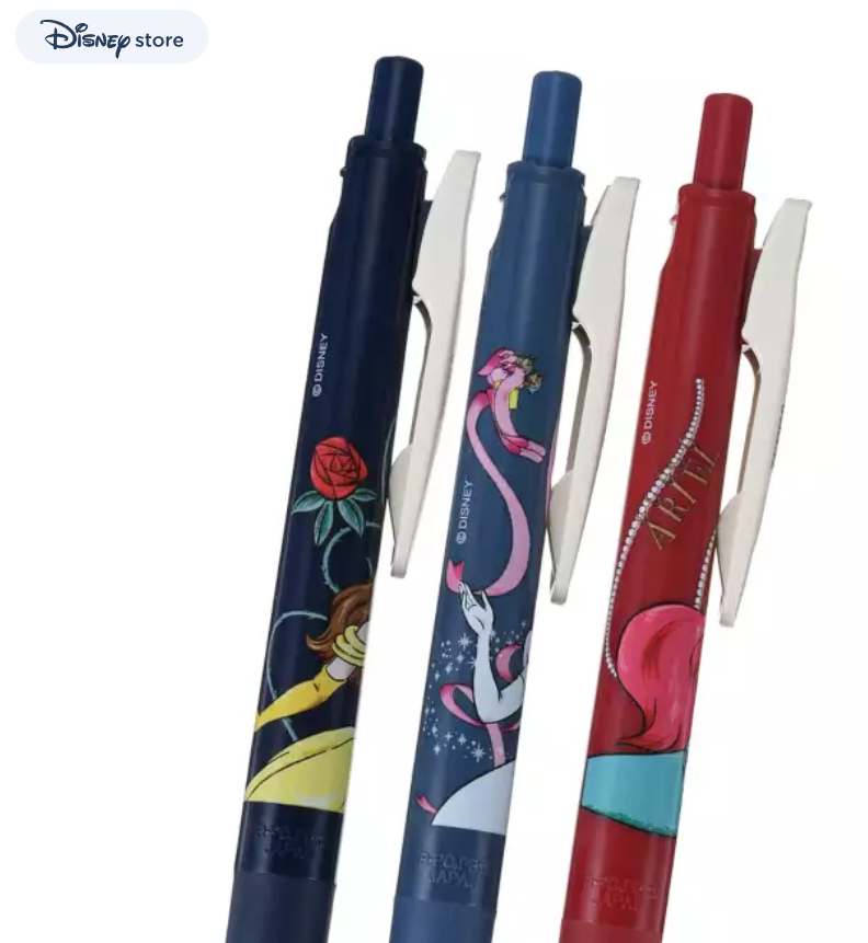 เซ็ตปากกา Zebra Sarasa Clip Disney Store Japan Exclusive ลาย Disney Princesses แบบรวม 3 แท่ง หัว 0.5 หมึกสี Blue Black, Blue Gray, Cassis Black