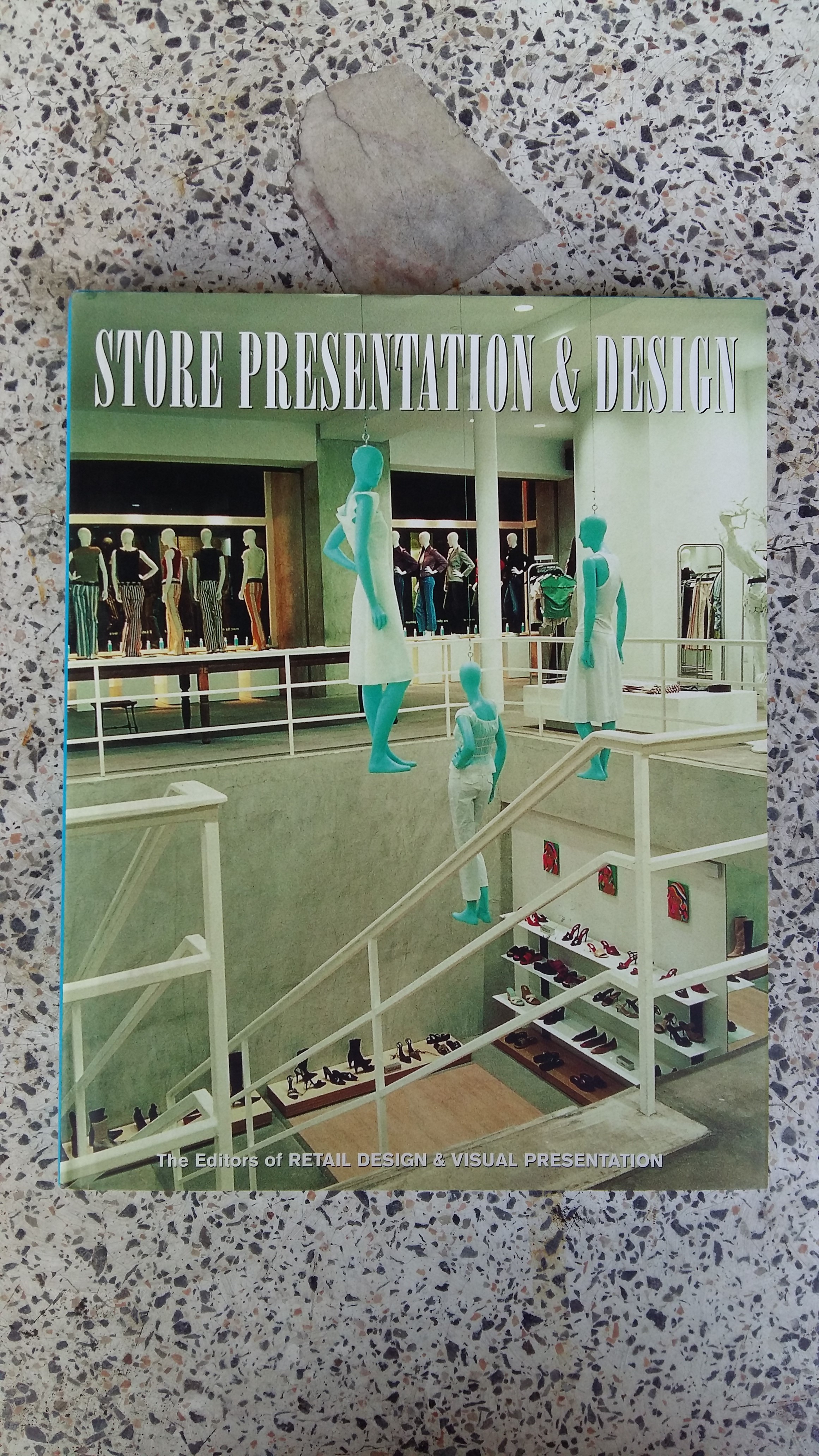 STORE PRESENTION & DESIGN