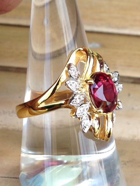 แหวนพลอยโรโดไลท์ 2.05 กะรัต