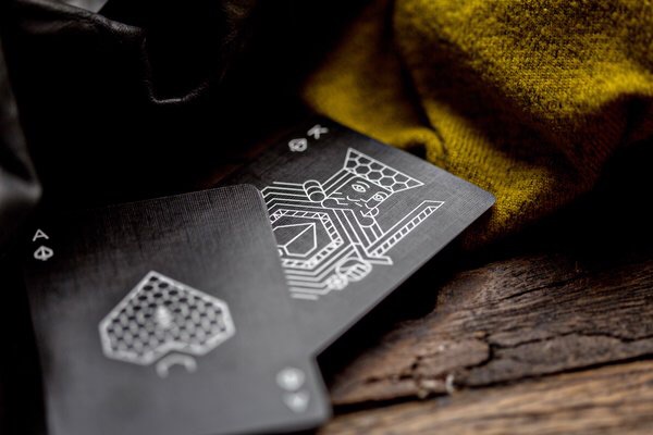 ขายไพ่ Bicycle Killer Bee Deck By Ellusionist