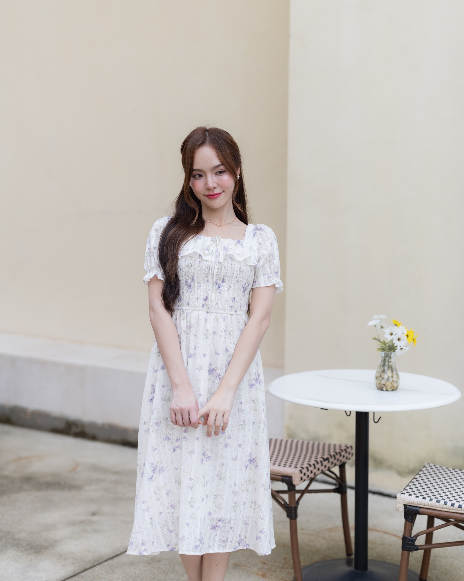 Florence Vintage Dress : ลายดอกไม้สีม่วง