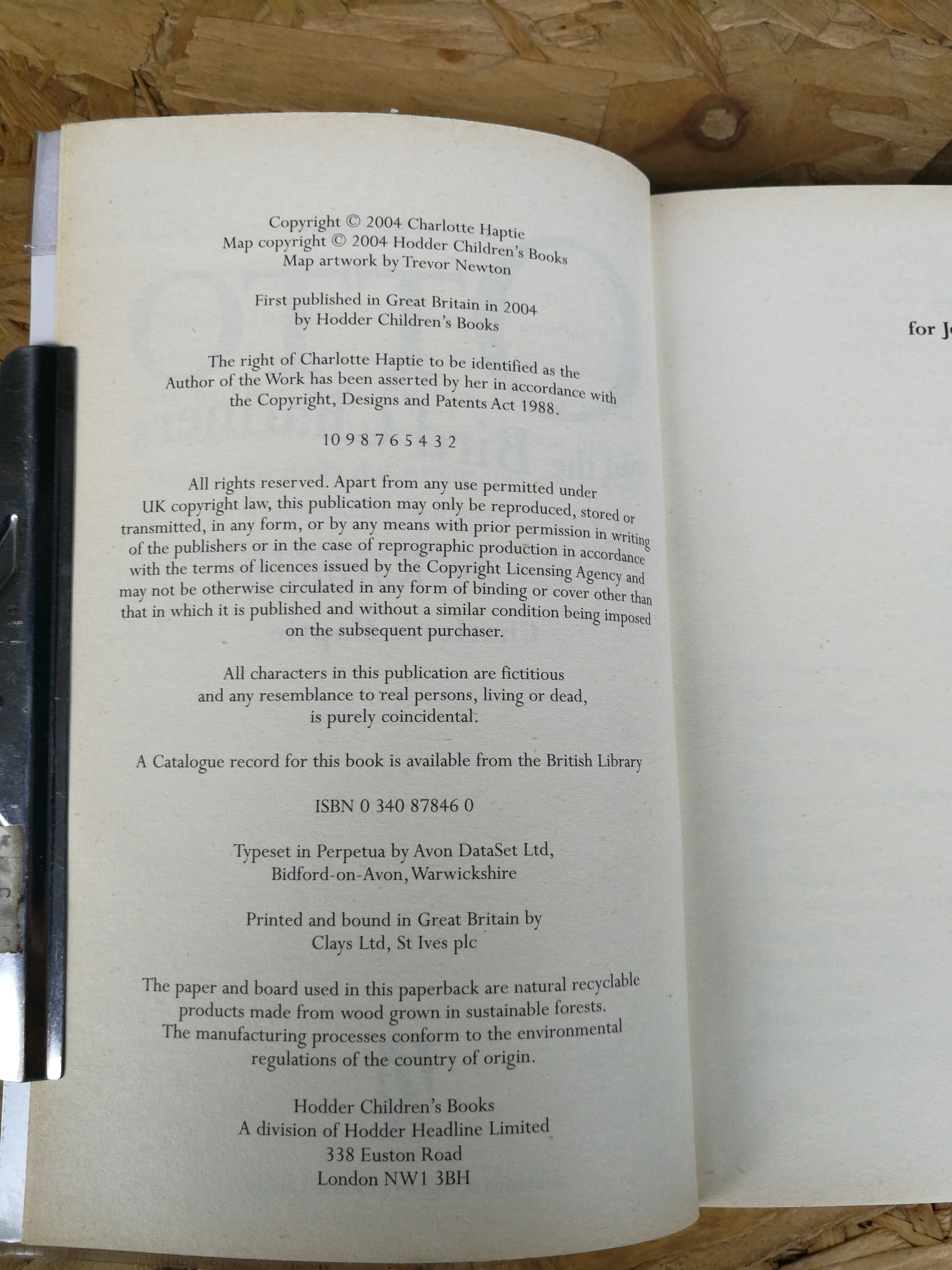 OTTO and the Bird Charmers / CHARLOTTE HAPTIE