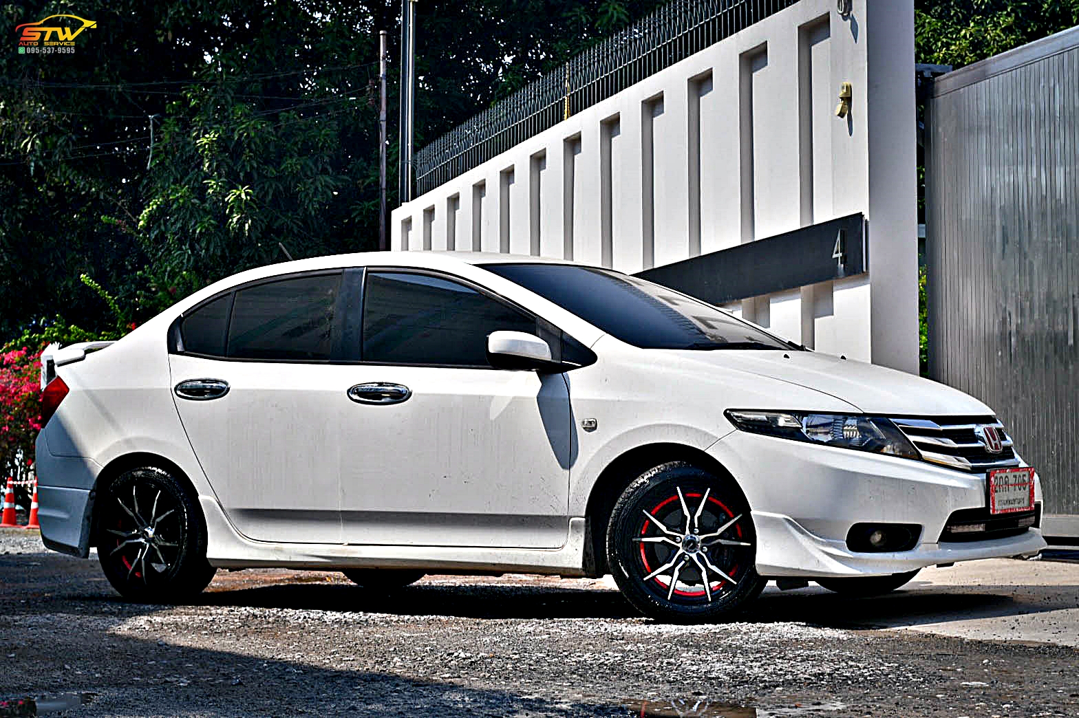 ล้อแม็กซ์ HOF H-88 ขอบ15 ยาง FIRENZA ST01A 195/55R15 85V