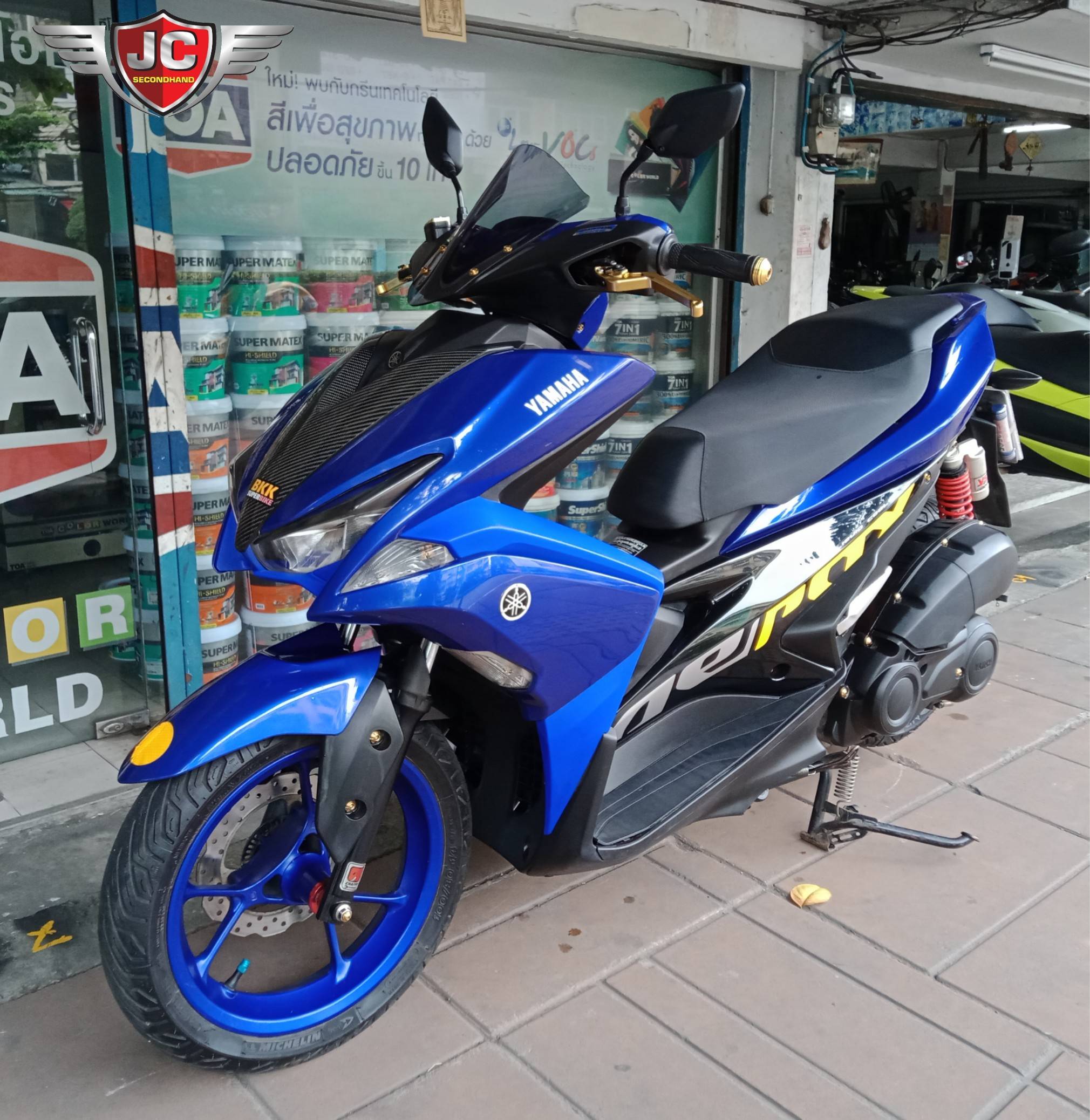"รถบ้านสายพันธ์ุสปอร์ต" Yamaha Aerox155 version 'R' คันนี้ทรงดีจริงๆ❗ จดทะเบียนปี 2017 ไมล์แท้2หมื่น สวยจริงไรจริง เครื่องดีขี่นิ่มวิ่งดี แต่งภายนอกศูนย์ตรงเป๊ะ