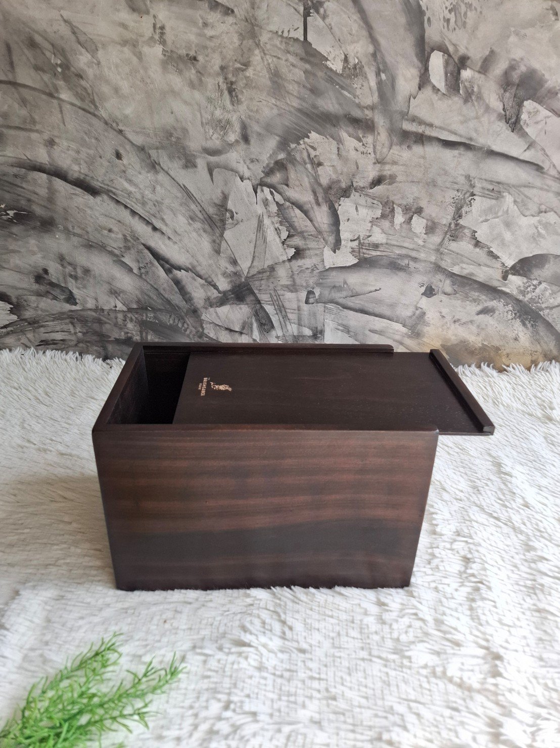 งานกล่องไม้ฝาสไลด์