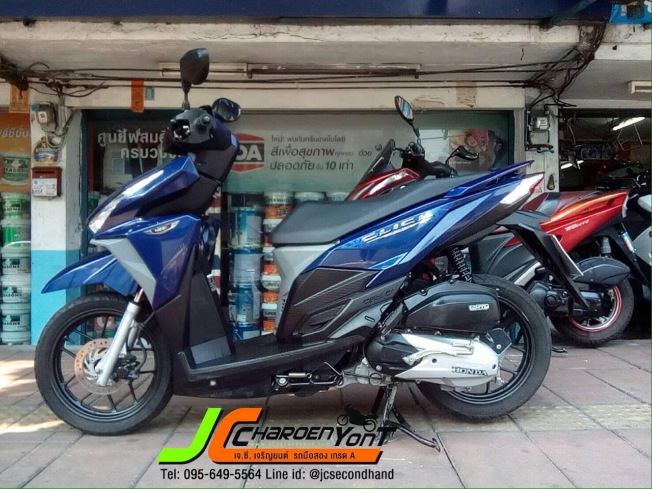 "รถบ้านมือเดียวตามสภาพราคาเบา" HONDA CLICK125I LED จดทะเบียนปลายปี 59 สภาพเดิม เครื่องดีขี่นิ่มๆเลย ชุดสีสภาพดีแท้ติดรถ