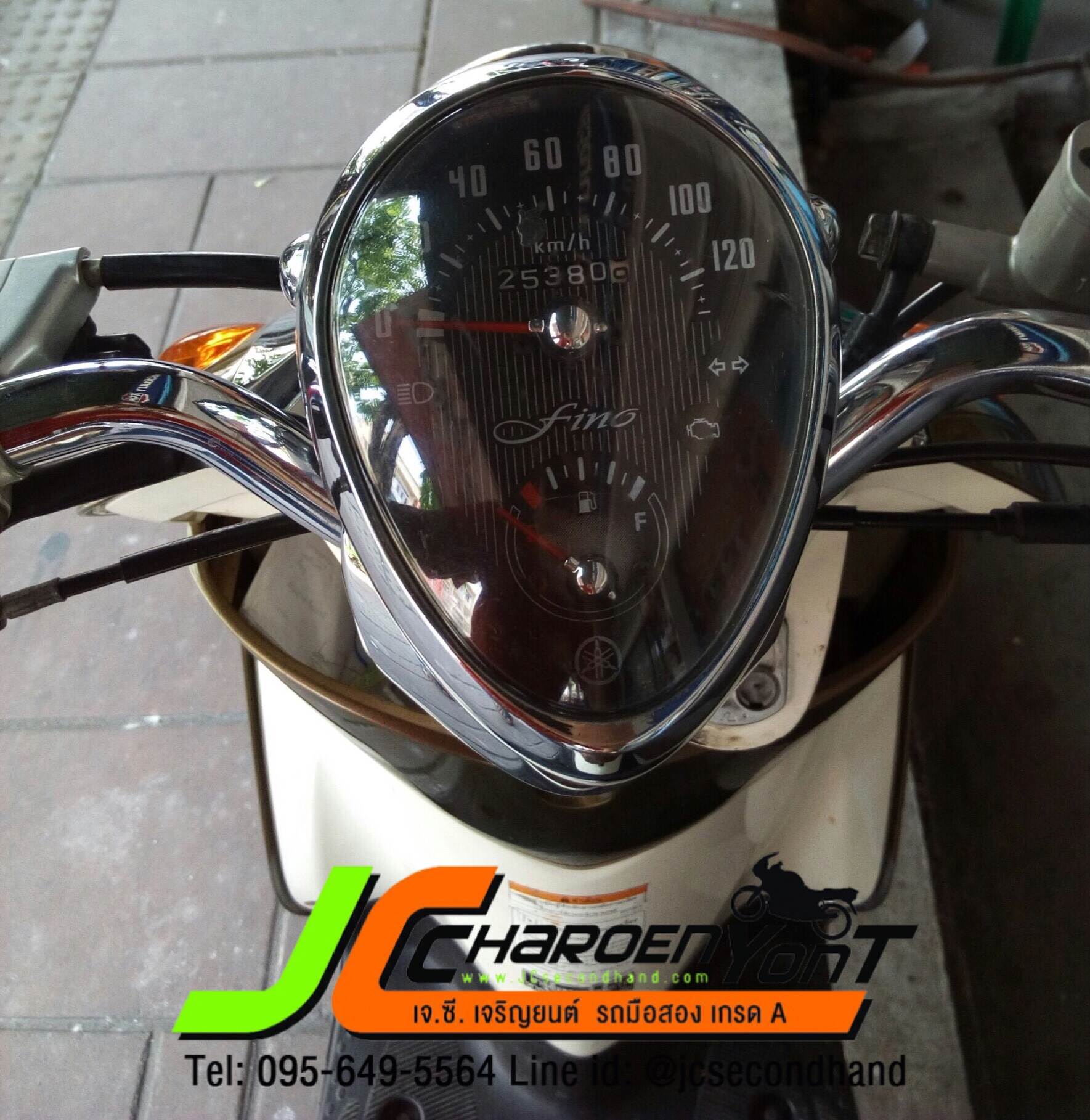"รถดี มือเดียว สีสวย" นี่เลย YAMAHA FINO(สวิงอาร์ม) โลโก้นูน-หัวเงา จดทะเบียนกลางปี 53 "รถบ้านมือเดียว"
