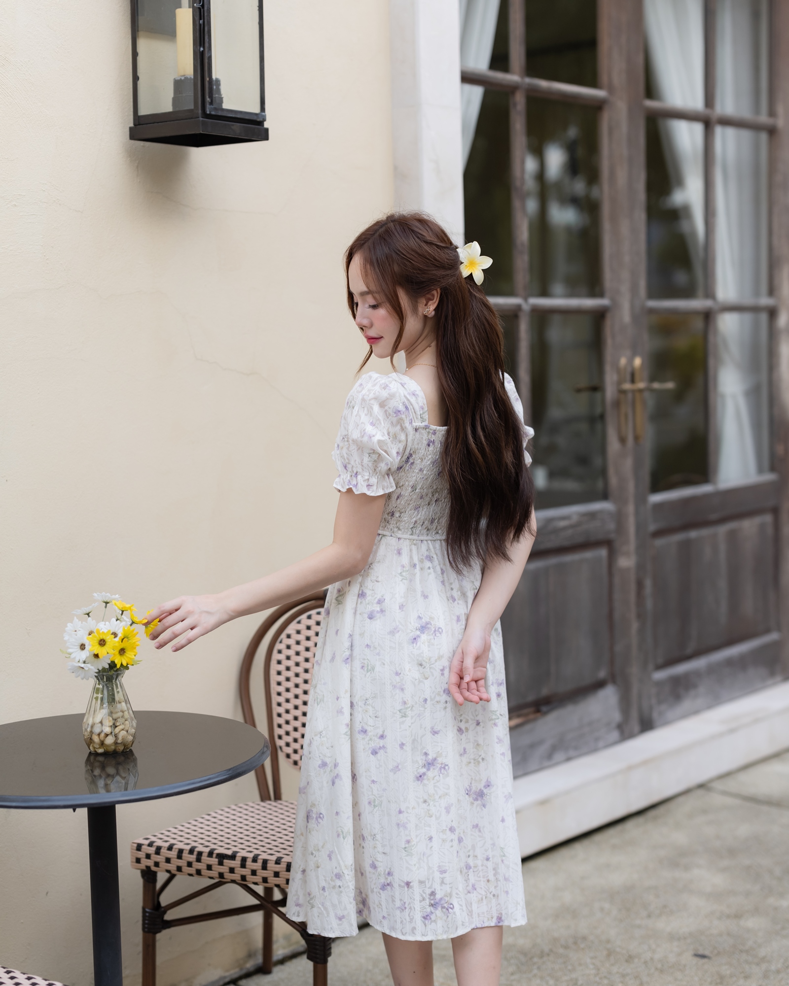 Florence Vintage Dress : ลายดอกไม้สีม่วง