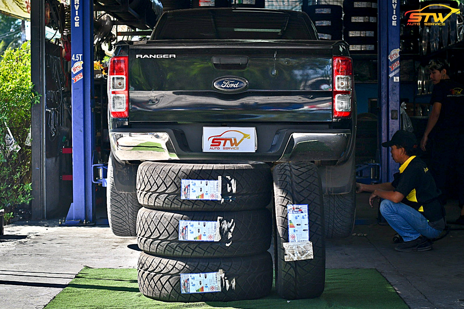 เปลี่ยนยาง FORD RANGER RAIDEN VIPER RD09 265/60R18 110H