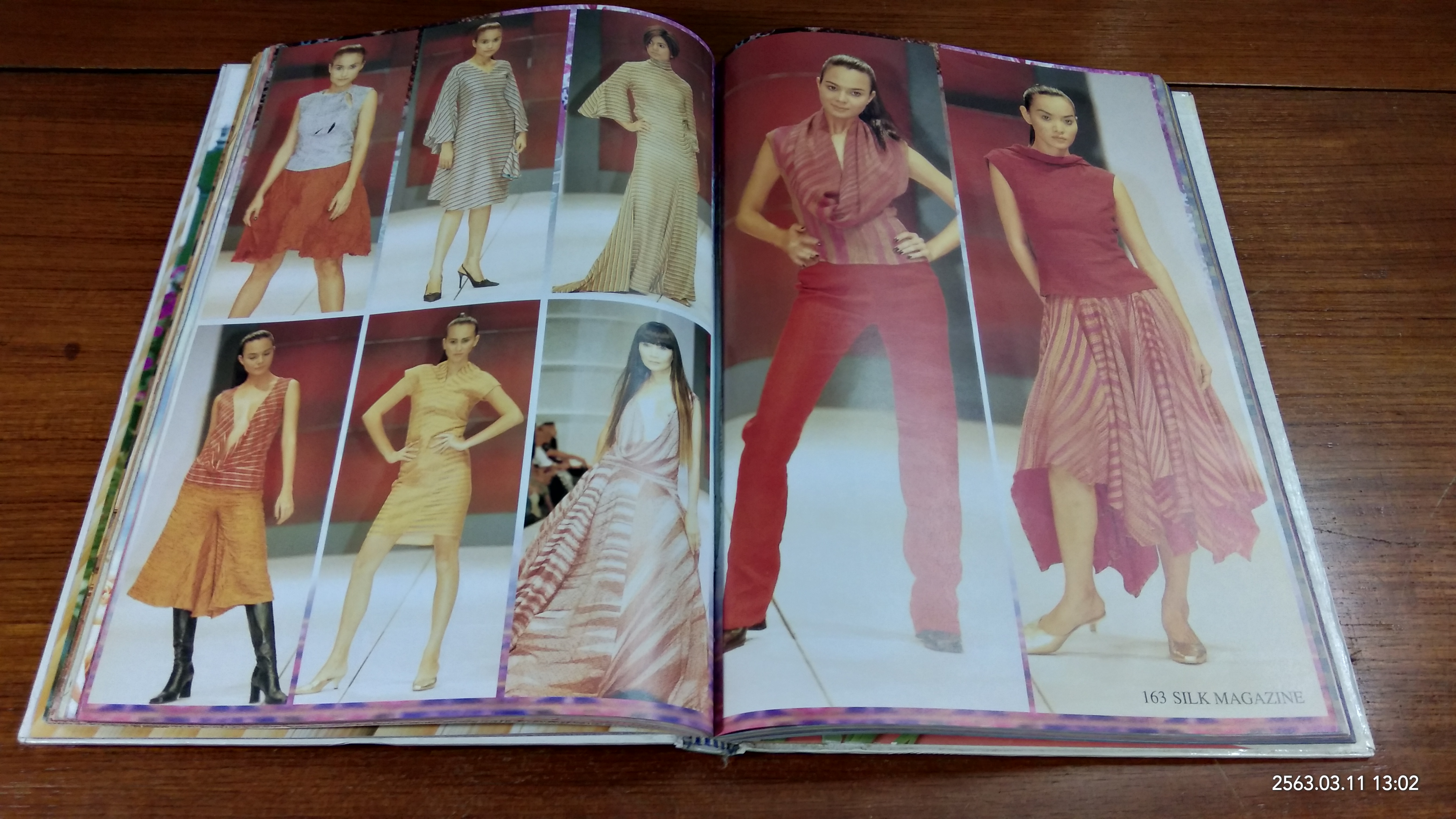 SILK แฟชั่นผ้าไทย 11