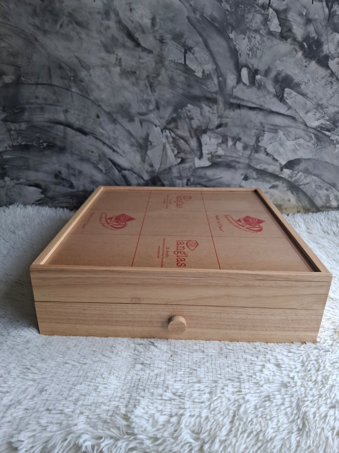 กล่องไม้ฝาสไลด์แบบมีลิ้นชัก