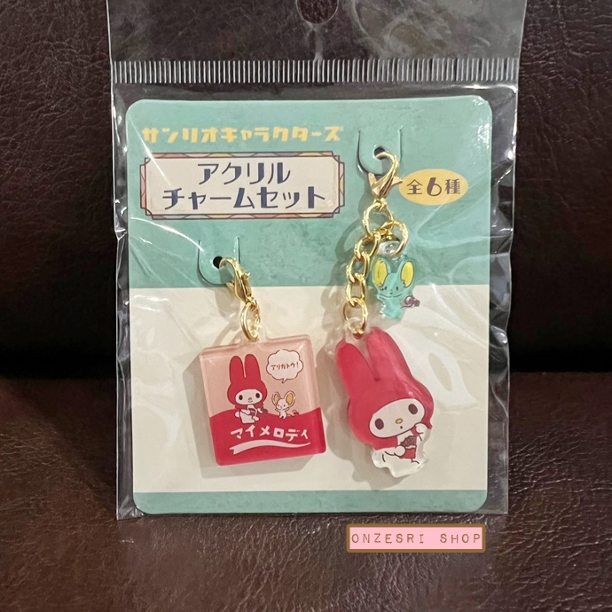 หัวซิป/ตัวห้อยอะคริลิค Sanrio Characters Fancy Retro Collection Charm Set มี 2 ตัวในเซ็ต แบบ My Melody ขนาดยาว 7 ซม. / 4.5 ซม.