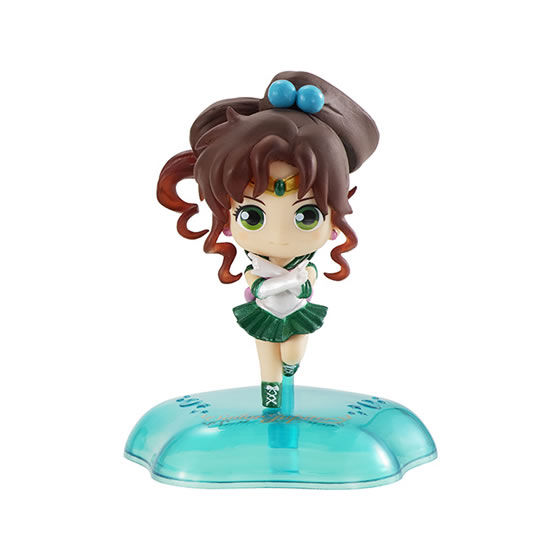 Sailor Moon Twinkle Statue 2 เป็นโมเดลแบบตั้งได้ น่ารักมาก สูง 7.5 ซม. มี 3 แบบให้เลือก