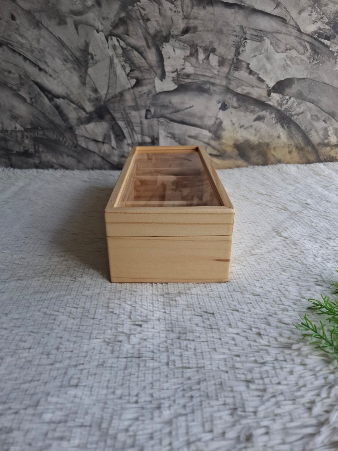 กล่องไม้ฝาอะคริลิคใส