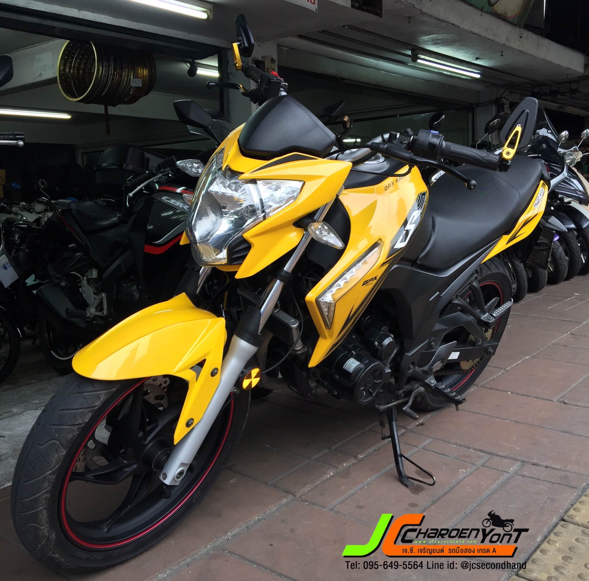 รถบิ๊กไบค์ แต่ราคาติ๊ดเดียว นำเสนอเลยค่ะ กับคันนี้เลย GPX RACING CR5 200cc. จดทะเบียนกลางปี59 ''รถบ้านมือเดียว'' ใหม่มว๊ากๆ ไมล์แท้ใช้งานแค่ 5,xxx โลเท่านั้นจ้า เครื่องโคตรฟิต ห้องเครื่องใสปิ้ง ขับขี่มันส์ อัตตราเร่งไว ดูดีมีระดับ