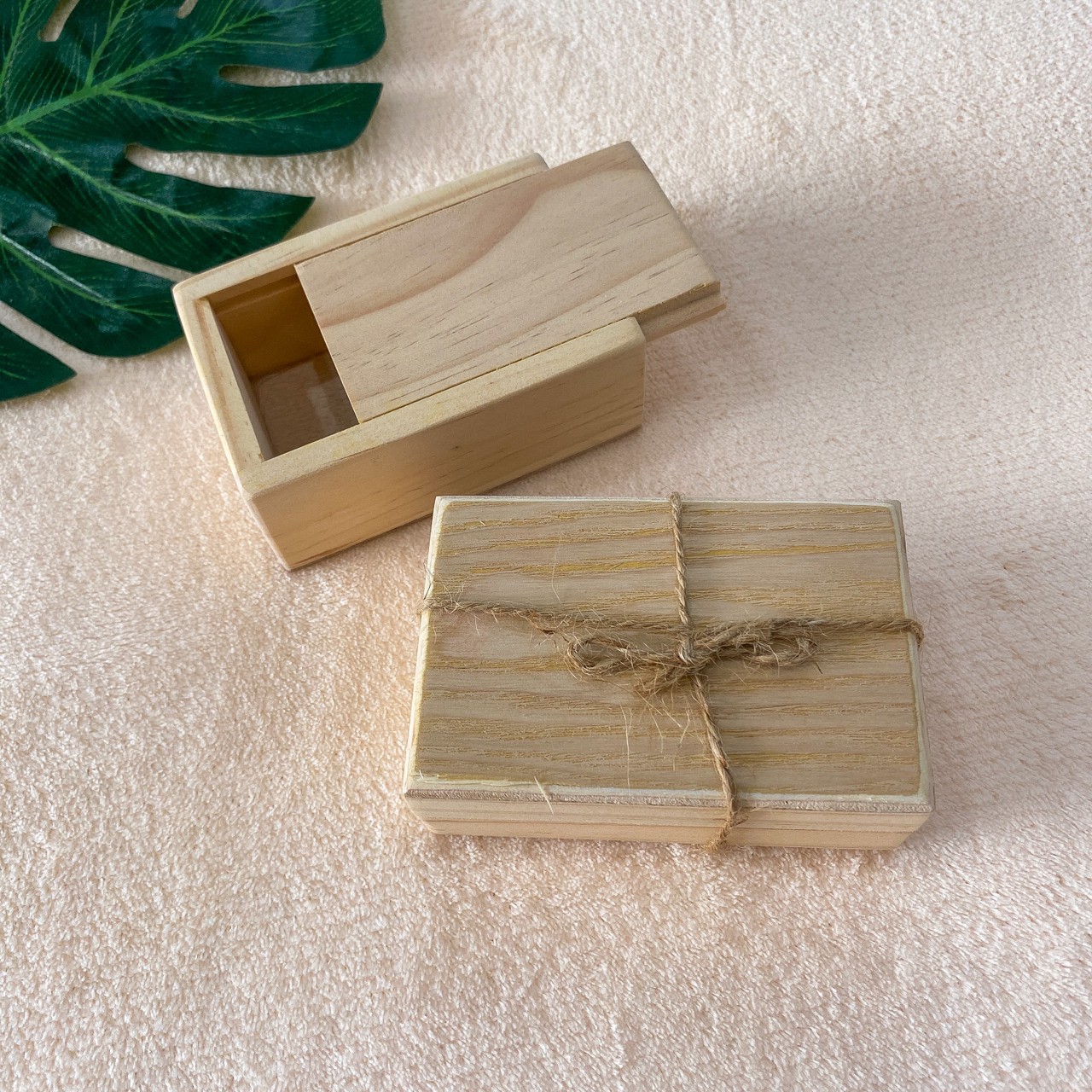 กล่อง Flash drive (Flash drive box)