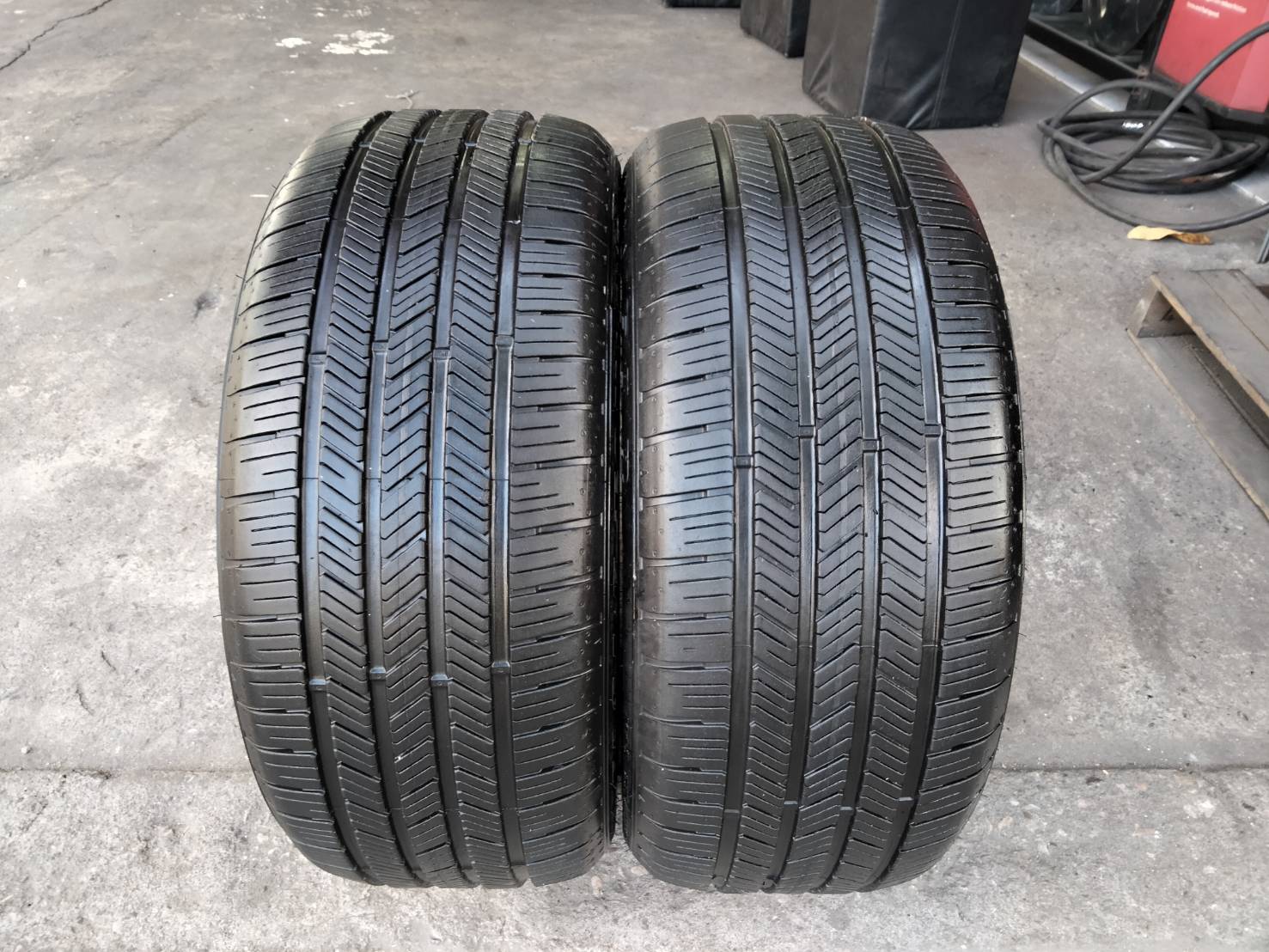 ยางมือสอง Goodyear Eagle Touring 235/45 R18 ปี 20