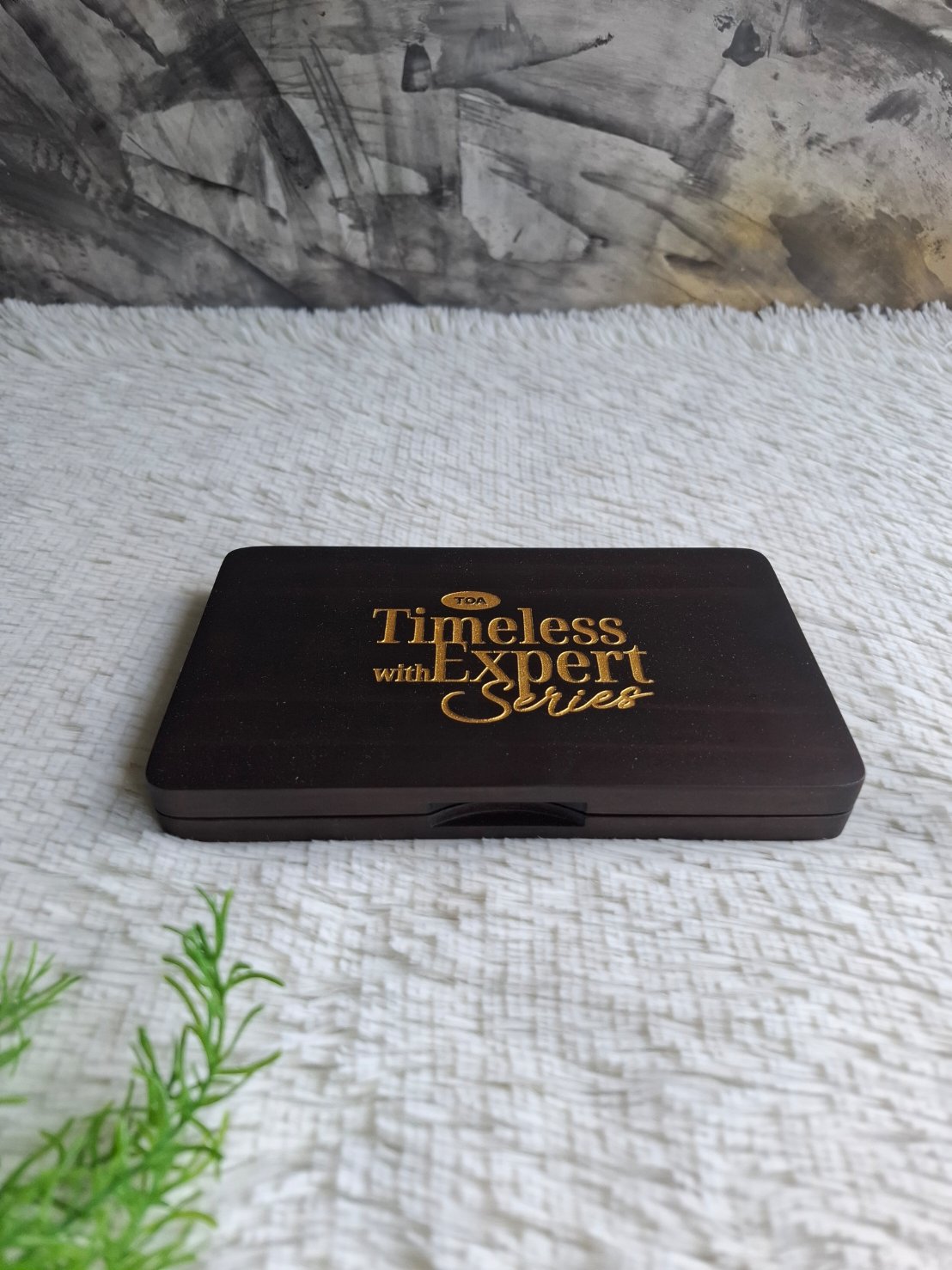 กล่องไม้ใส่ดินสอสี