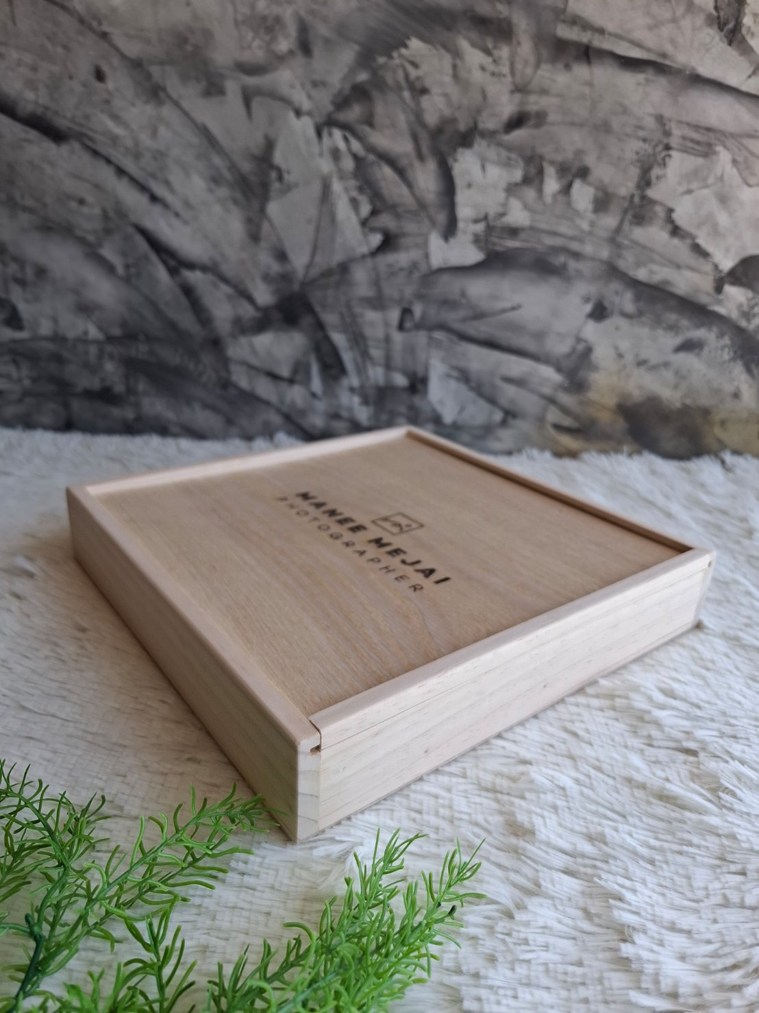 กล่องไม้แบบฝาสไลด์