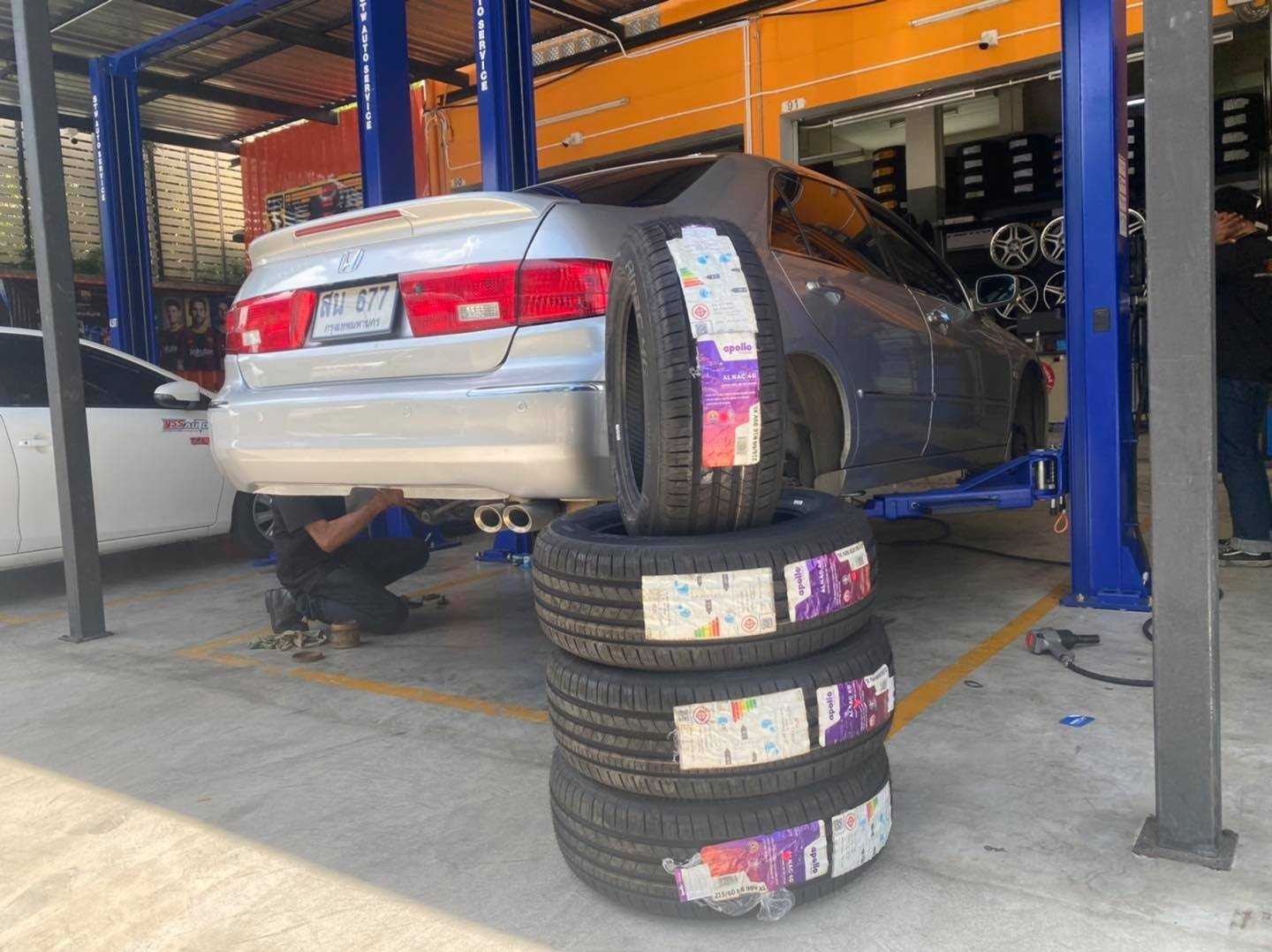 ยางใหม่ APOLLO ALNAC4G 215/60R16