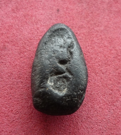 พระสมเด็จฯเม็ดน้อยหน่า