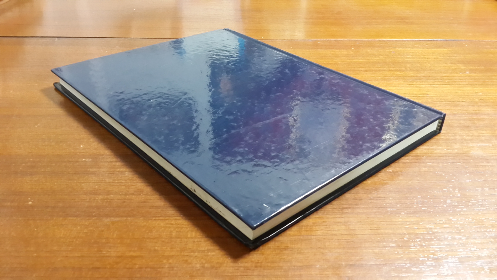 นิทรรศการจิตรกรรมและประติมากรรม เนื่องในโอกาสครบรอบ ๕๐ ปี ธนาคารแห่งประเทศไทย