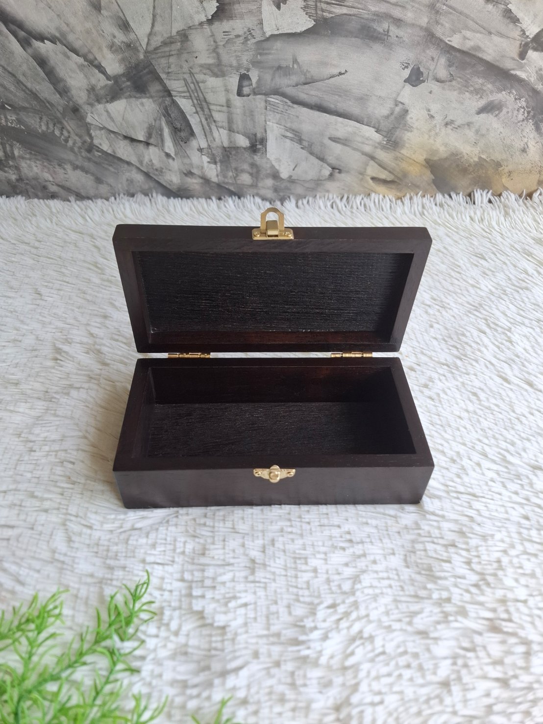 กล่องไม้แบบฝาล็อค