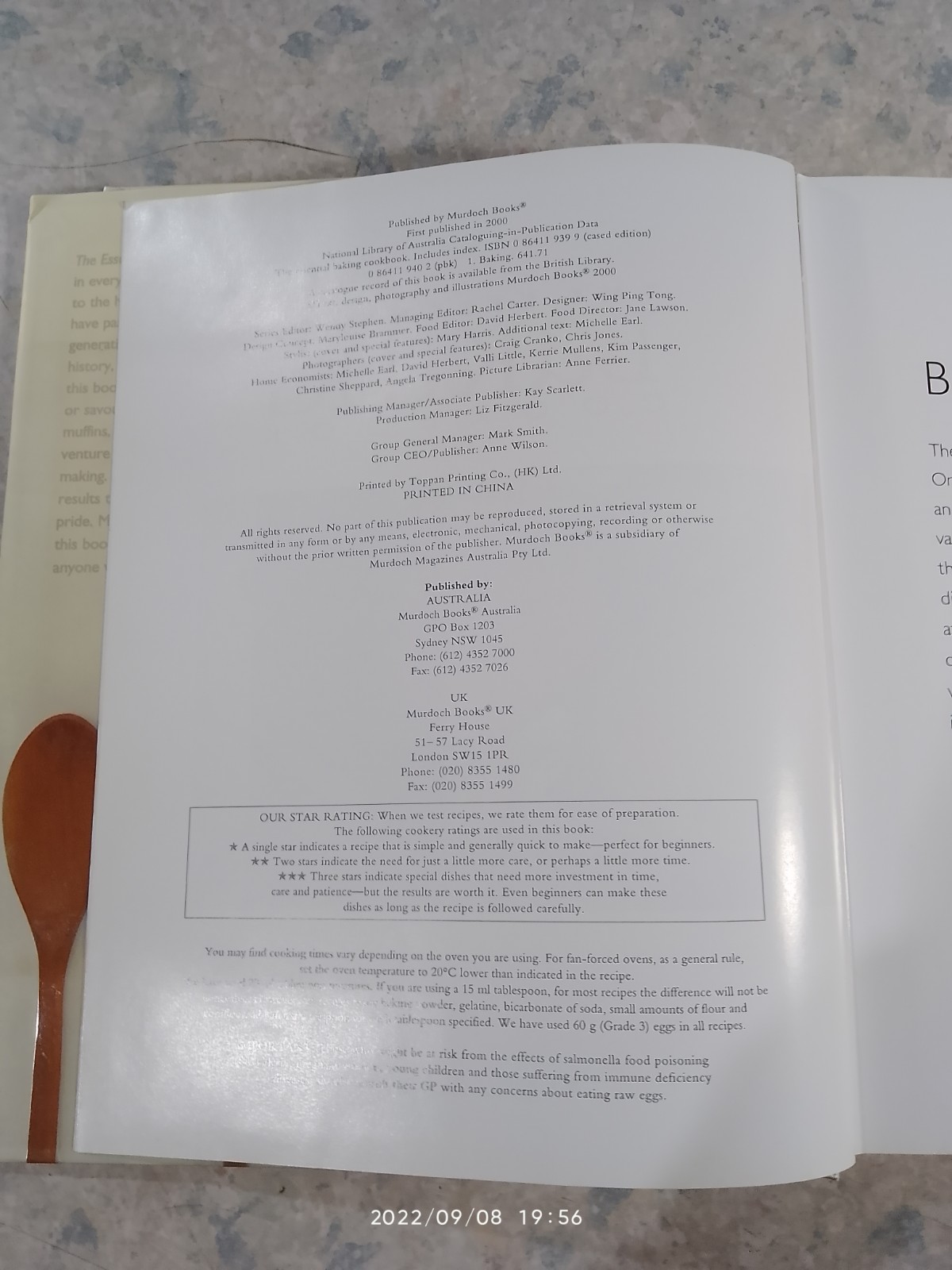 THE ESSENTIAL BAKING COOKBOOK