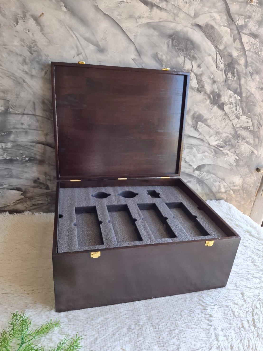 กล่องเก็บหินรับมีด