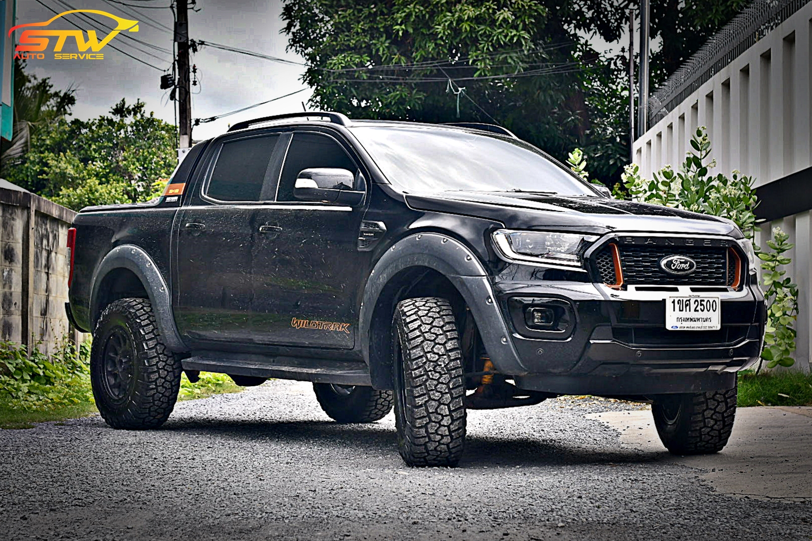 ยาง COOPER Discoverer Rugged Trek 275/70R18 125/122Q ติดตั้งใส่ FORD RANGER