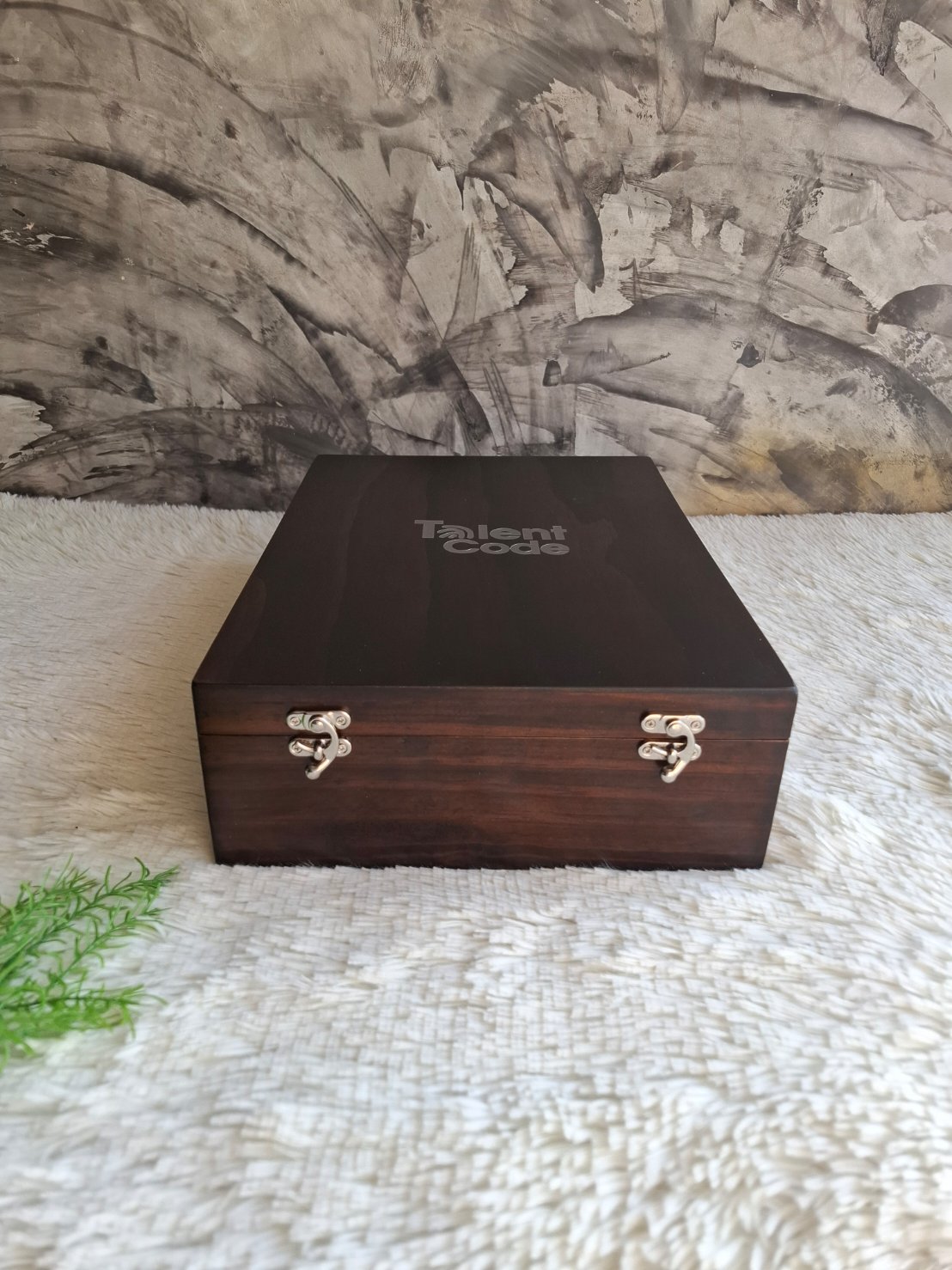 กล่องไม้สนแบบฝาล็อค