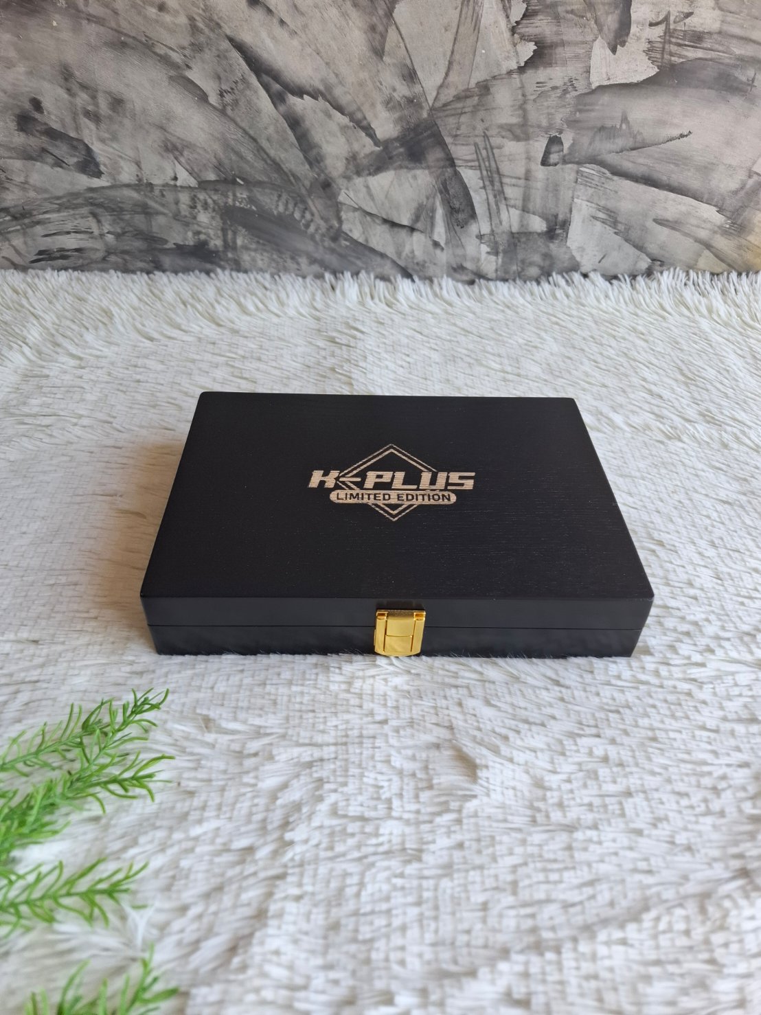 กล่องไม้ใส่ชุดน้ำยาไก่ซน