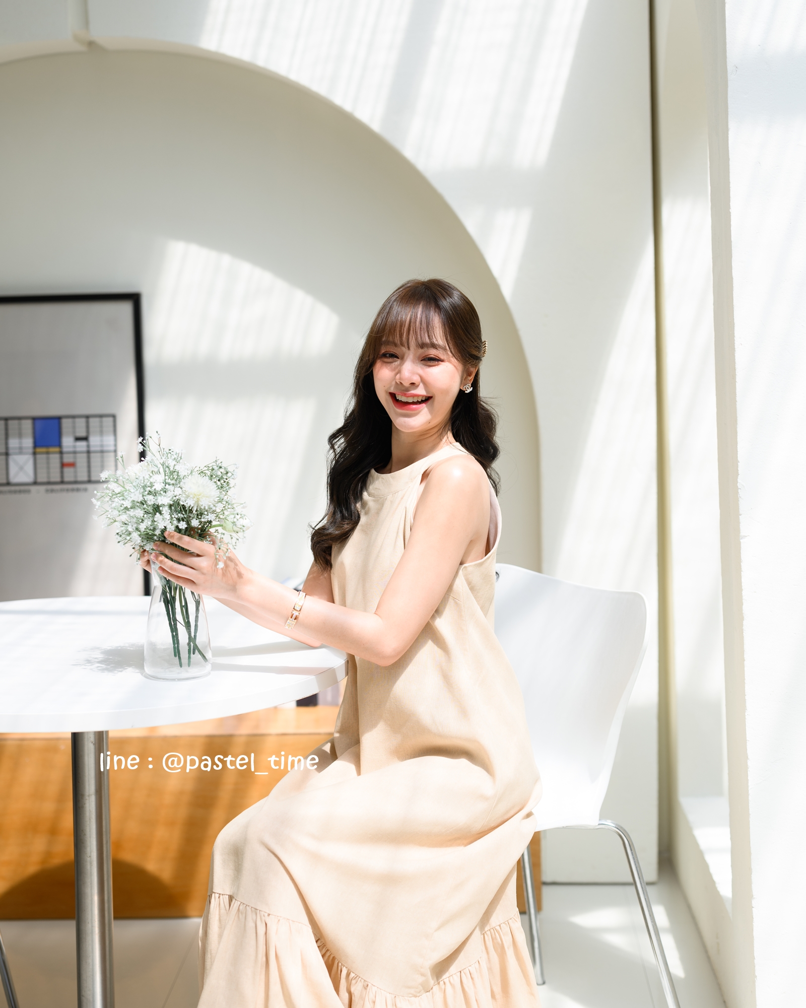 Clio Vest Linen Maxi dress - สีเบจ