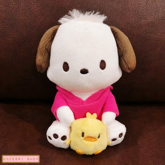 พวงกุญแจตุ๊กตา Pochacco & Buddy (Limited) ขนาด 13 x 10 ซม. ไม่มีวางขายทั่วไป เป็นแบบต้องลุ้นกับทางหน้าร้าน Sanrio ที่ญี่ปุ่นเท่านั้น