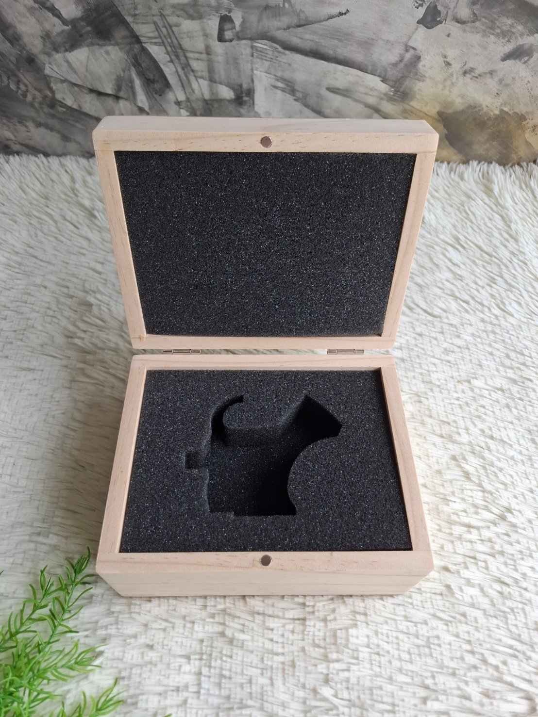 กล่องไม้ใส่งานโมเดล