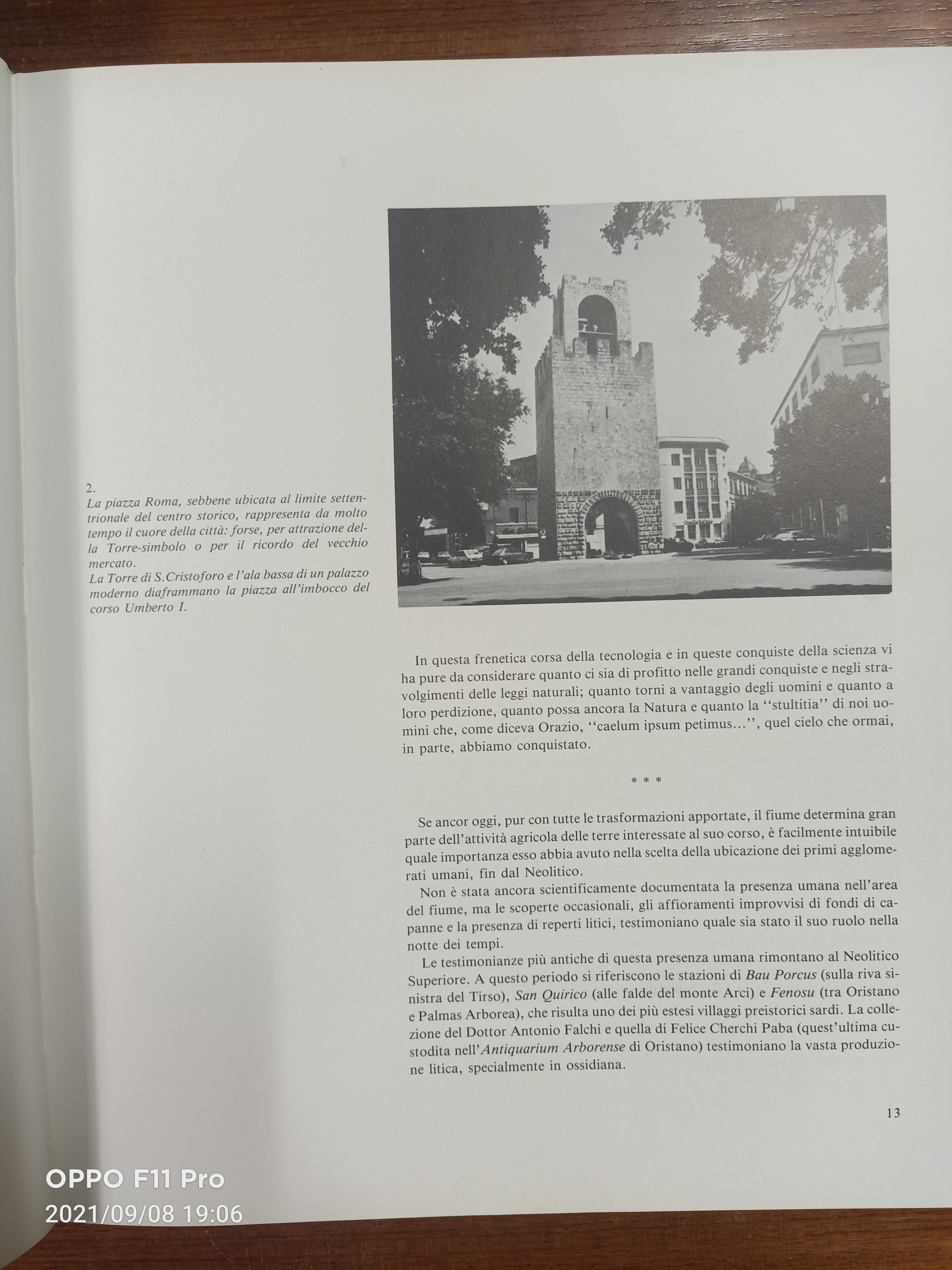 ORISTANO eil suo volto(หนังสือเล่มนี้สภาพไม่สมบรูณ์ด้านปกในตามรูปที่ถ่าย) / VICO MOSSA GIUSEPPE PAU