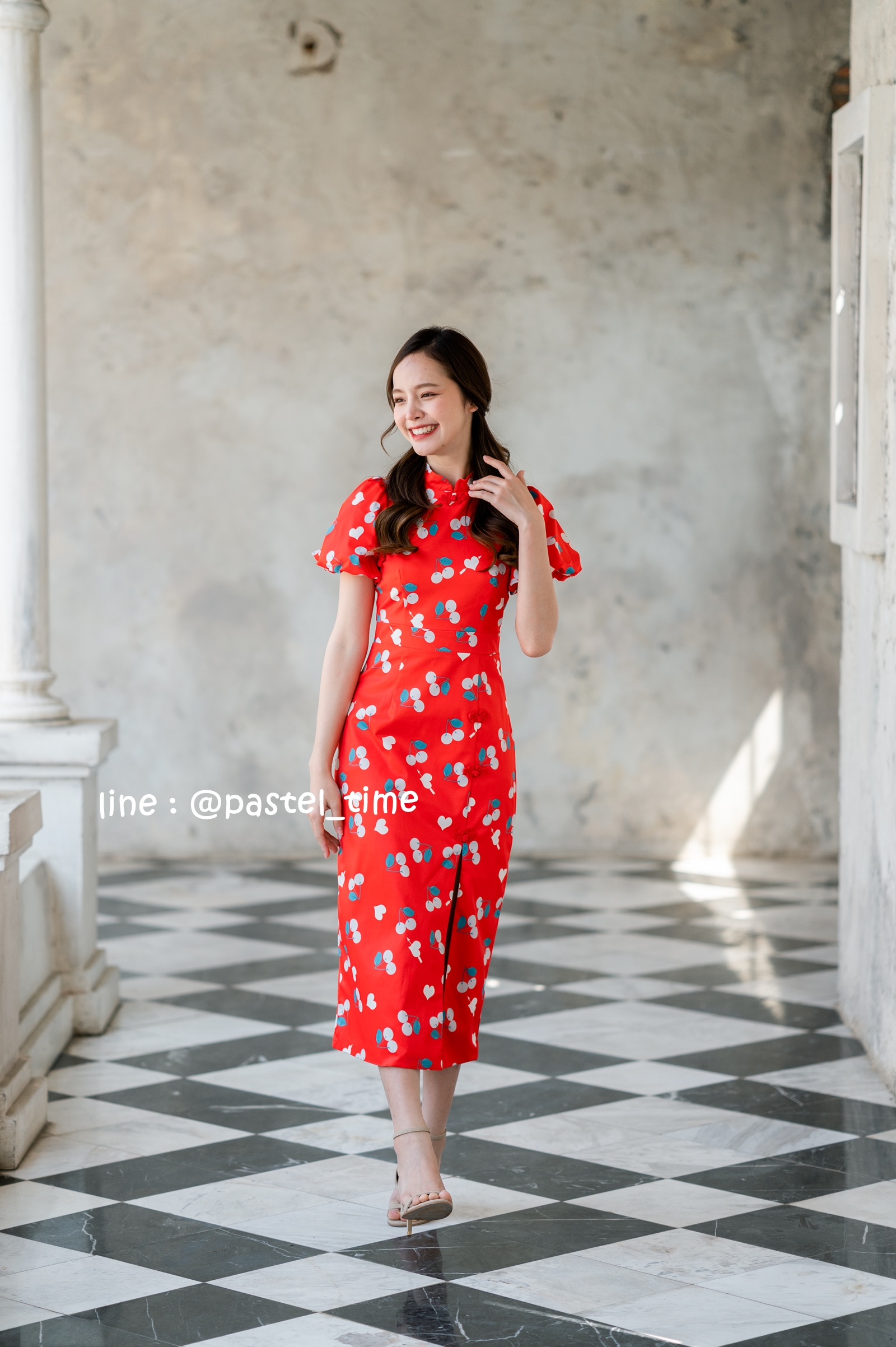 Cherry Ang Pao Dress เดรสกี่เพ้าคอจีนสีแดง