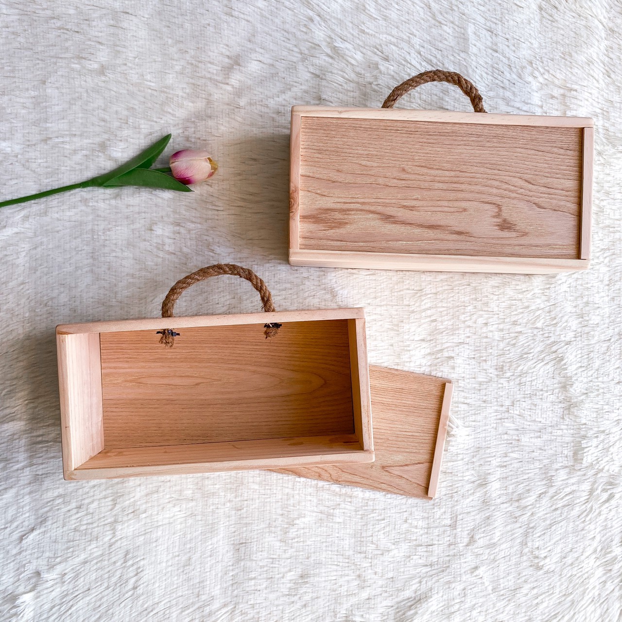 กล่องฝาสไลด์ หูจับเชือก (Wooden box with slide lid)