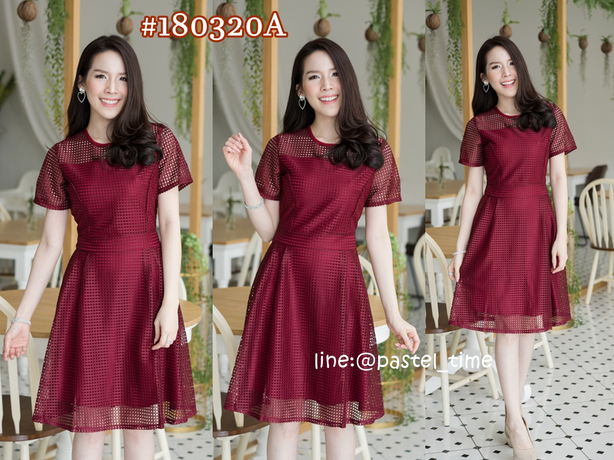 Stacia Dress – Vine สีแดงไวน์